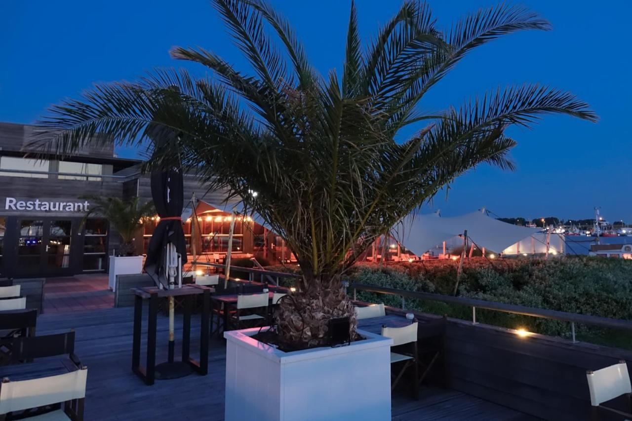 Dock Hotel ステレンダム エクステリア 写真