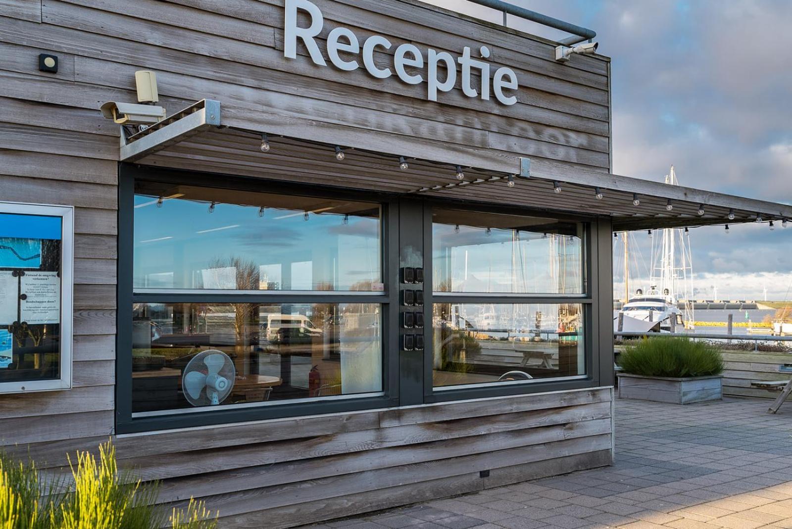 Dock Hotel ステレンダム エクステリア 写真